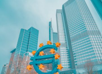 چرا سرمایه گذاری در اروپا سودآور است؟